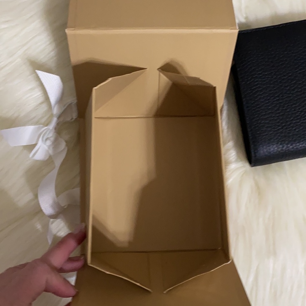 NWT Michael Kors Men’s Wallet - Picture 10 of 12